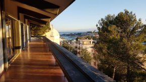  R House Central with seaview Cascais  Кашкайш